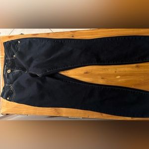 2 pairs -INC Denim Madison Skinny Petite 4P - 2 pairs